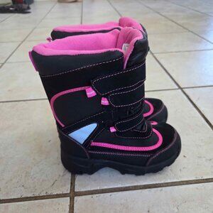 Girls size 13 Athletech pink and black snow boots